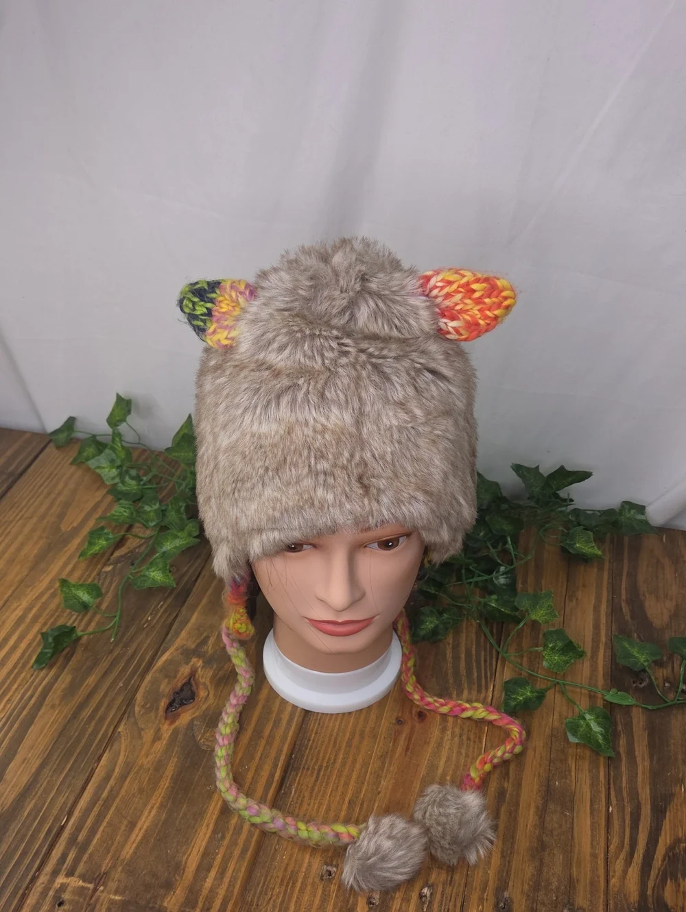 Steve Madden. Beige Faux Fur Earflap Hat with Multicolor Knit Ears. OSFA. EUC